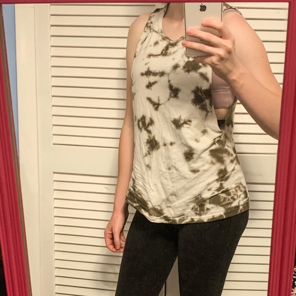 Forever 21 tie dye muscle tank w/arm cutouts - Picture 3 of 4